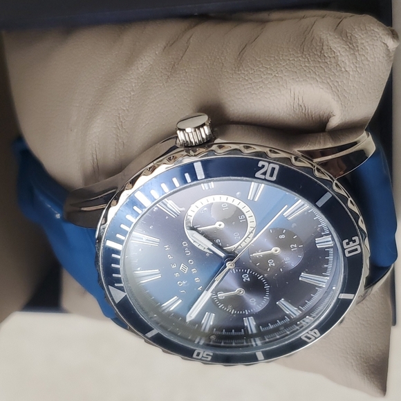 Men's watch - Picture 3 of 4